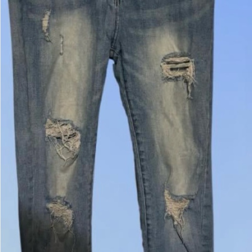 Risen Distressed Blue Jeans for Women